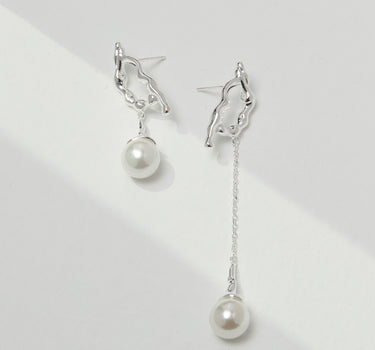 Pearl Reshape Earrings