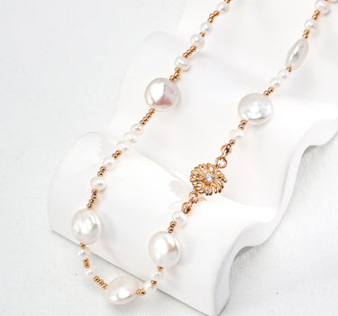 Aureate Pearlescence Necklace